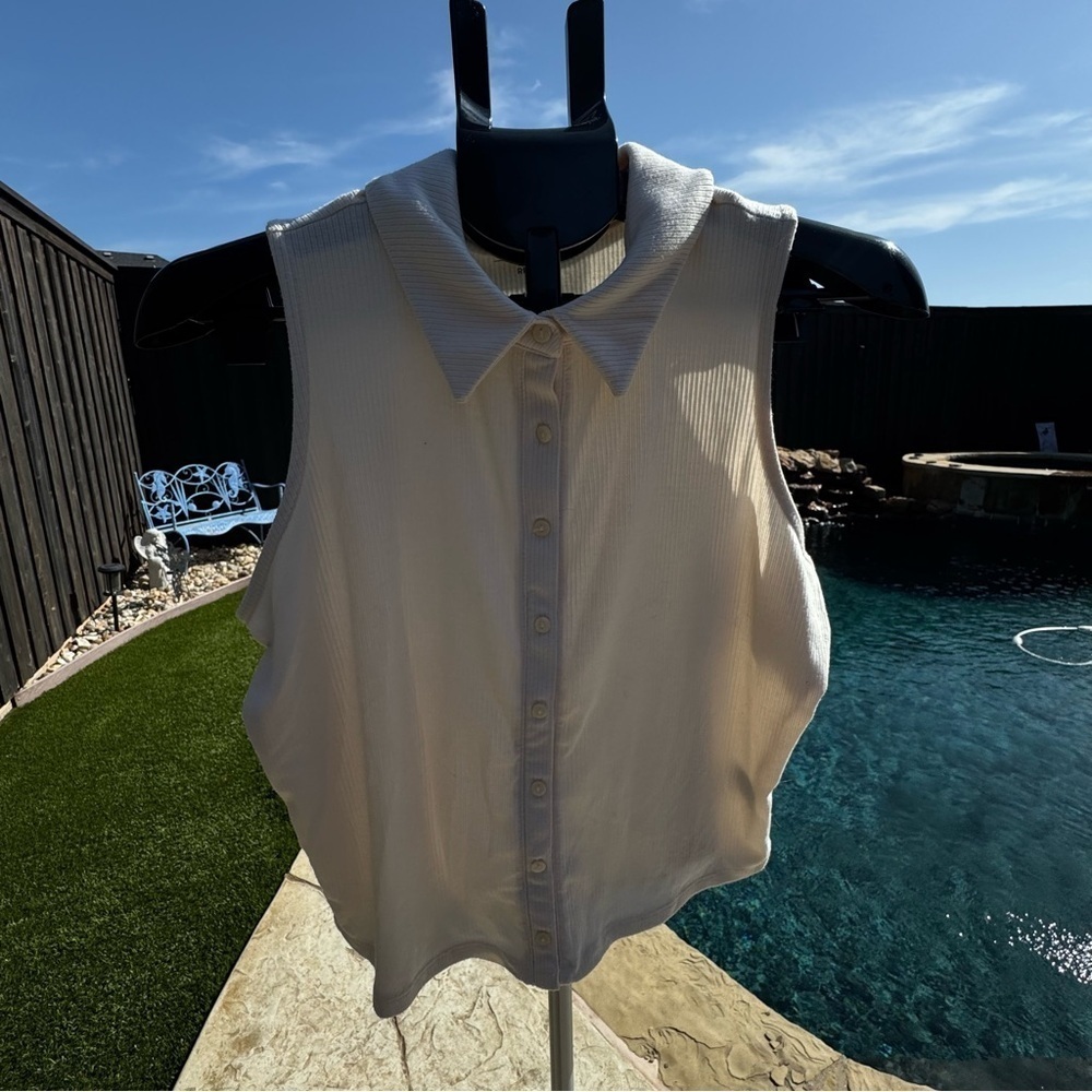 Torrid CreamSuper Soft Rib Sleeveless Top - Picture 5 of 11